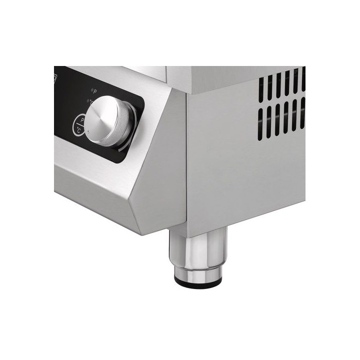 Kuchenka indukcyjna 3500 W - 4P 35-1 TCK | 105762 bartscher
