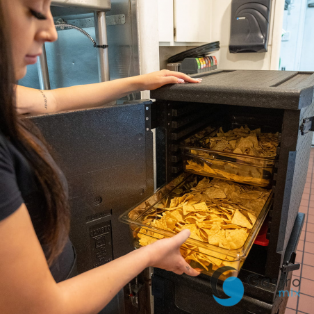 Pojemnik termoizolacyjny Cambro GoBox EPP400/110  | EPP400/110  ALVA 