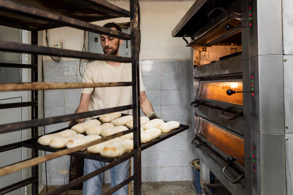 Piekarnik przemysłowy do gastronomii – jak wybrać najlepszy?